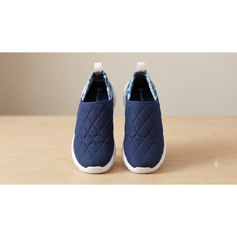 Vera Bradley Slip On Sneakers Womens Size 8 Navy Blue Excellent - Picture 1 of 8